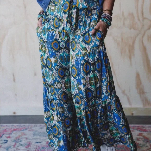 NWOT The Nest Secret Admirer
Printed Pants - Picture 2 of 7